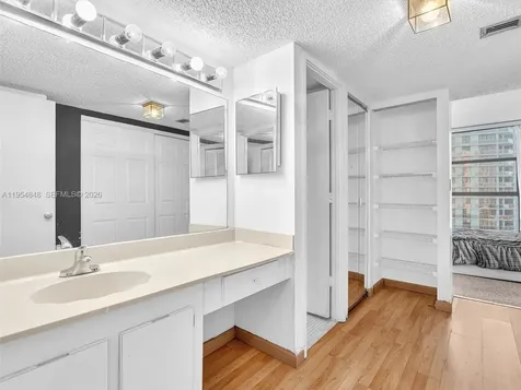 3731 N Country Club Drive Aventura FL 33180