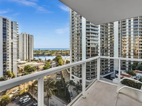 3731 N Country Club Drive Aventura FL 33180