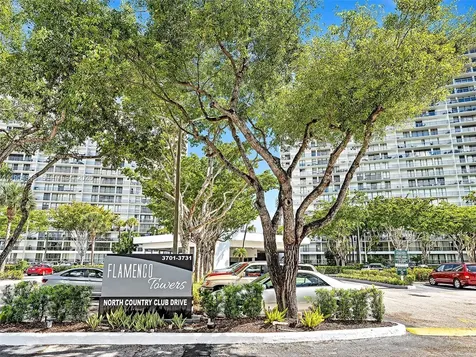 3731 N Country Club Drive Aventura FL 33180