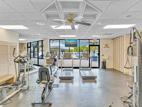 3731 N Country Club Drive Aventura FL 33180