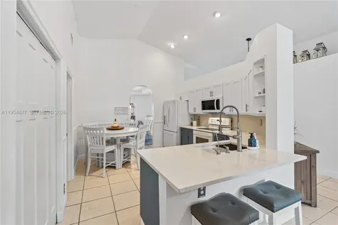 1024 NW 184th Way Pembroke Pines FL 33029