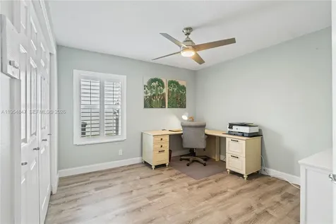 1024 NW 184th Way Pembroke Pines FL 33029