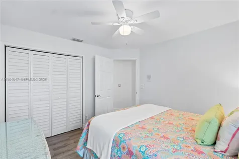 1024 NW 184th Way Pembroke Pines FL 33029