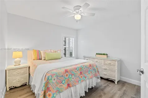 1024 NW 184th Way Pembroke Pines FL 33029