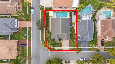 1024 NW 184th Way Pembroke Pines FL 33029