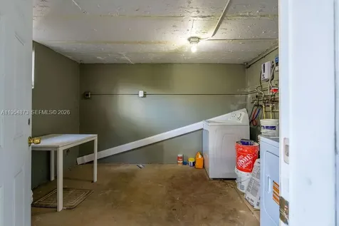 2470-2472 NE 182nd Terrace North Miami Beach FL 33160