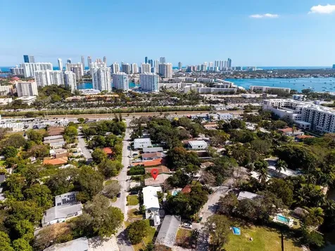 2470-2472 NE 182nd Terrace North Miami Beach FL 33160