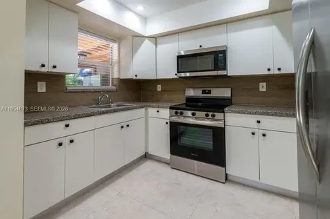 2470-2472 NE 182nd Terrace North Miami Beach FL 33160