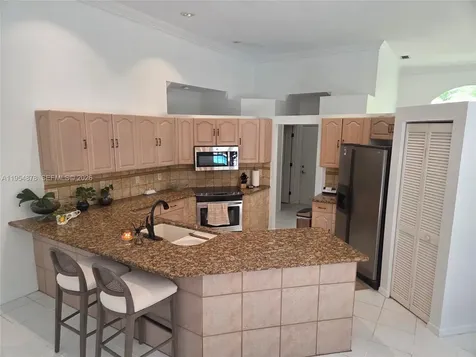900 Spoonbill Circle Weston FL 33326