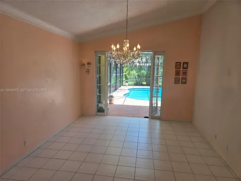 900 Spoonbill Circle Weston FL 33326