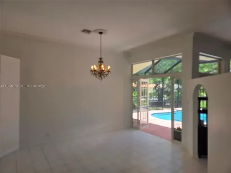 900 Spoonbill Circle Weston FL 33326