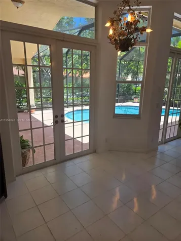 900 Spoonbill Circle Weston FL 33326