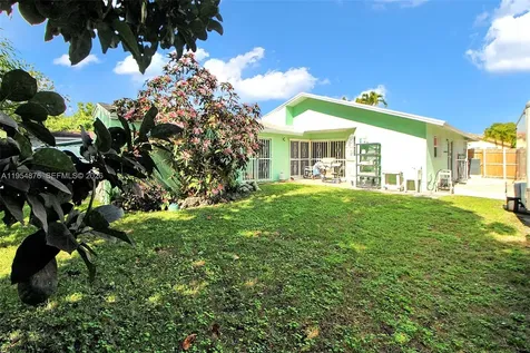 11942 SW 210th Street Miami FL 33177