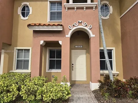 10595 SW 6th Street Pembroke Pines FL 33025