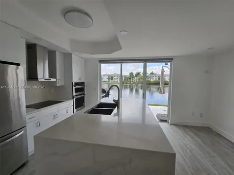 10595 SW 6th Street Pembroke Pines FL 33025