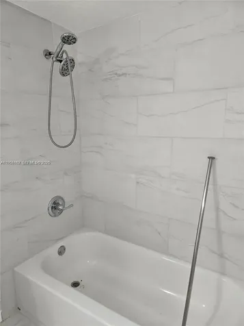 2730 W 76th Street Hialeah FL 33016