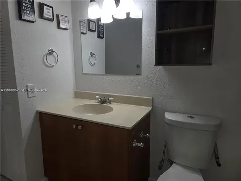 2730 W 76th Street Hialeah FL 33016