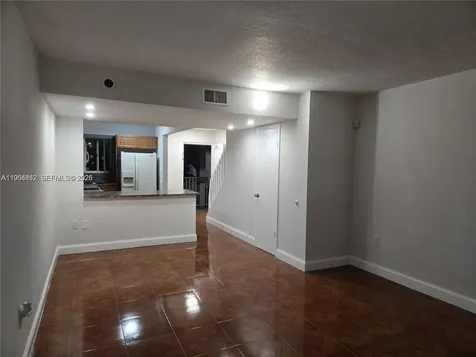 2730 W 76th Street Hialeah FL 33016