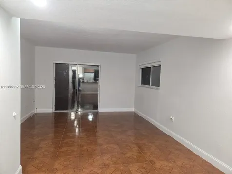 2730 W 76th Street Hialeah FL 33016
