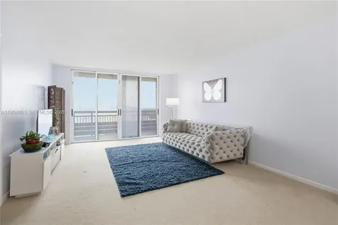 555 NW 4th Avenue Boca Raton FL 33432