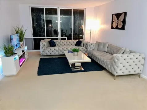 555 NW 4th Avenue Boca Raton FL 33432