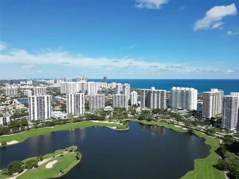 3675 N Country Club Drive Aventura FL 33180