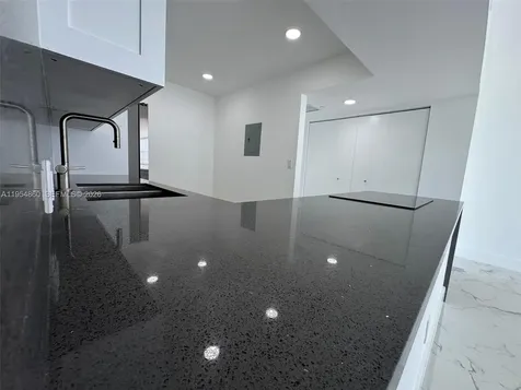 3675 N Country Club Drive Aventura FL 33180