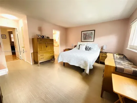 1425 Atlantic Shores Boulevard Hallandale Beach FL 33009