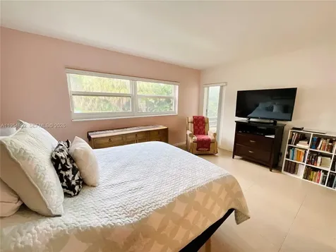 1425 Atlantic Shores Boulevard Hallandale Beach FL 33009