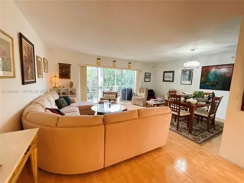 1425 Atlantic Shores Boulevard Hallandale Beach FL 33009