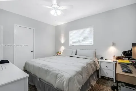 9435-9437 SW 39th Street Miami FL 33165