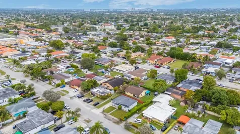 9435-9437 SW 39th Street Miami FL 33165