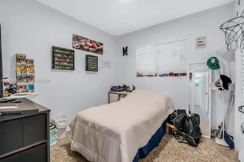 9435-9437 SW 39th Street Miami FL 33165