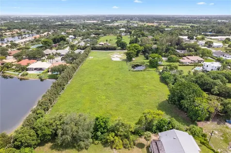 3800 NW 91st Avenue Cooper City FL 33024