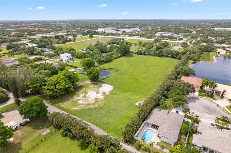 3800 NW 91st Avenue Cooper City FL 33024