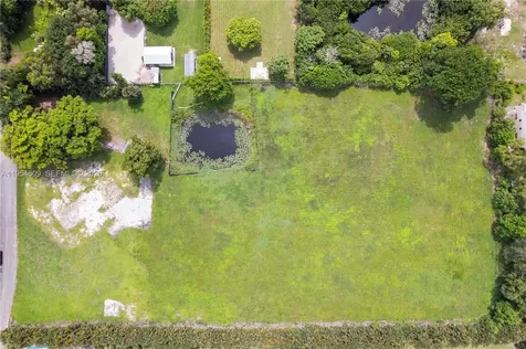 3800 NW 91st Avenue Cooper City FL 33024