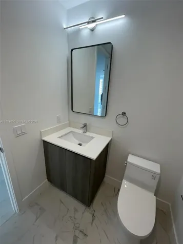 17550 Collins Avenue Sunny Isles Beach FL 33160
