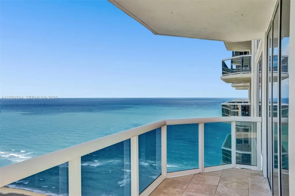 4775 Collins Avenue Miami Beach FL 33140