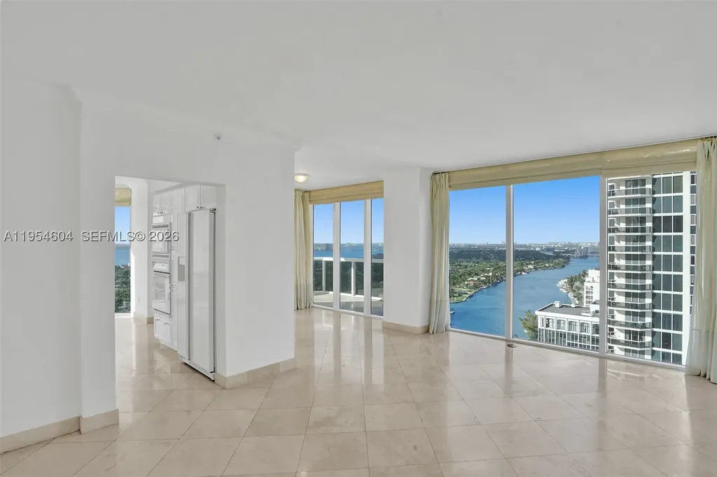4775 Collins Avenue Miami Beach FL 33140