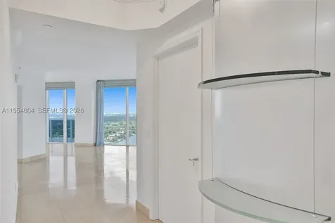 4775 Collins Avenue Miami Beach FL 33140