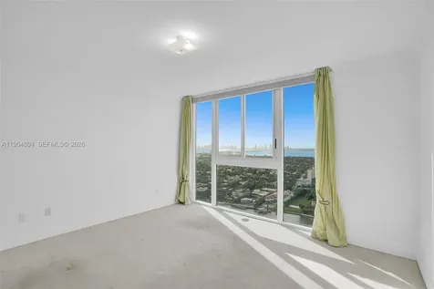 4775 Collins Avenue Miami Beach FL 33140