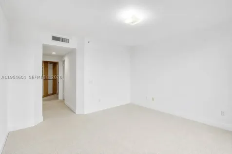 4775 Collins Avenue Miami Beach FL 33140