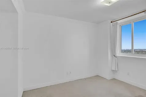 4775 Collins Avenue Miami Beach FL 33140