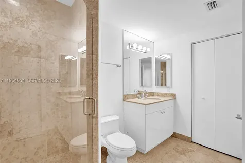4775 Collins Avenue Miami Beach FL 33140