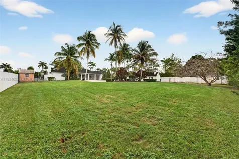 3000 SW 130th Avenue Miami FL 33175