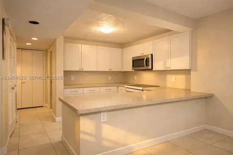 104 SW 9th Street Miami FL 33130