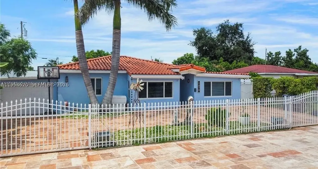 1470 SW 73rd Place Miami FL 33144