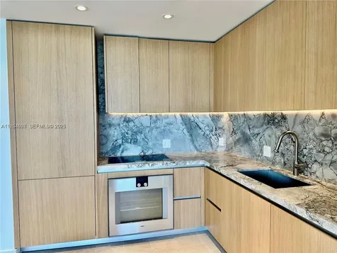 500 Alton Miami Beach FL 33139