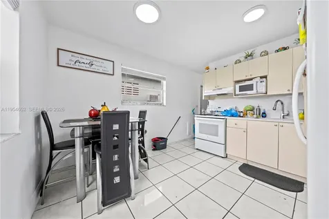 2110 NW 34th Street Miami FL 33142