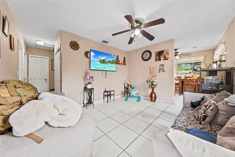 2110 NW 34th Street Miami FL 33142